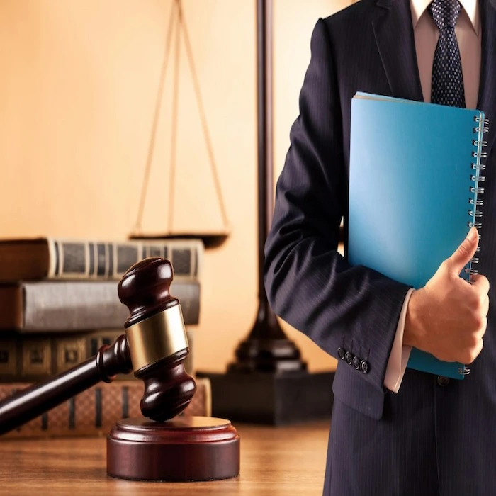 محامي نظامي شرعي في عمان